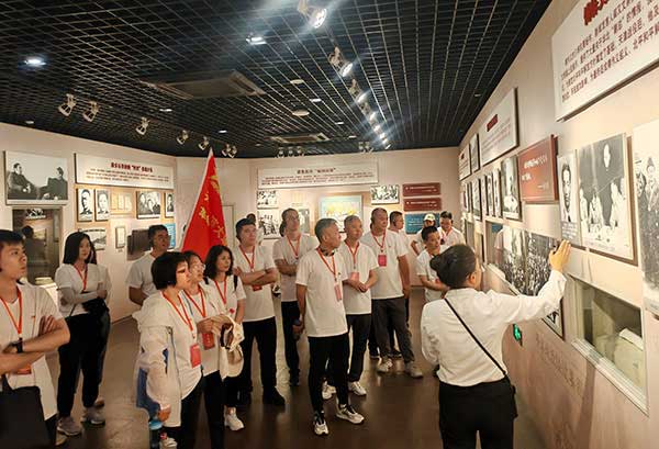 西柏坡党性教育