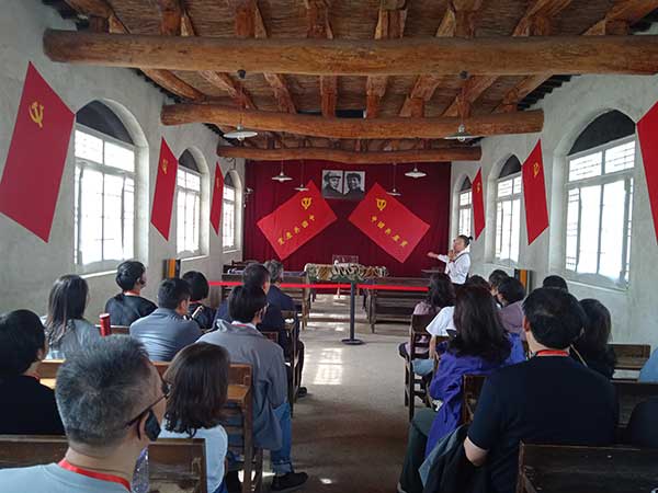 西柏坡红色教育现场教学